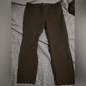 Old Navy Women’s Black Pixie Pants - Sz 18